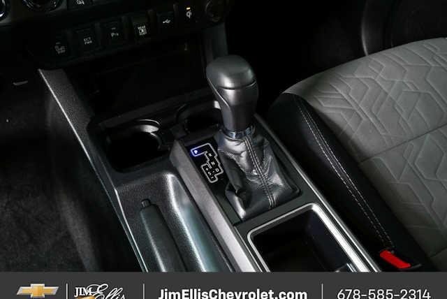 Used 2022 Toyota Tacoma TRD Sport w/ Technology Package AWD/4WD image 16