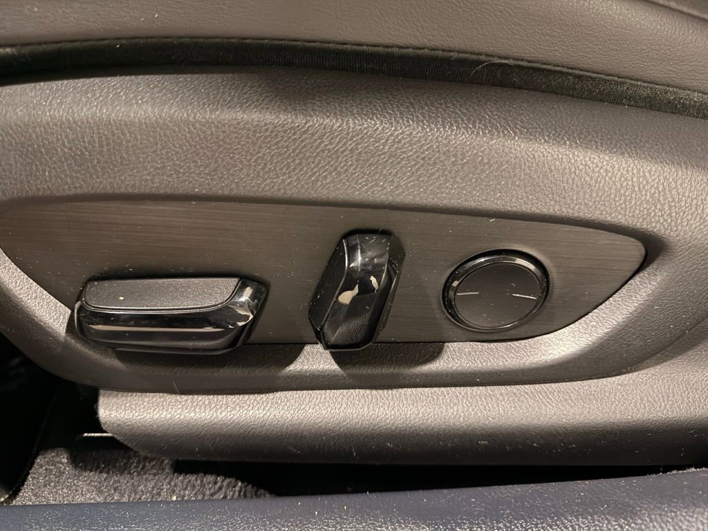 Used 2022 Lexus ES 350 w/ Premium Package FWD image 14