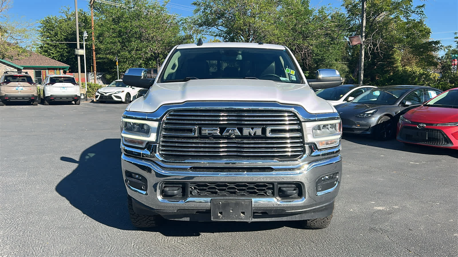 Used 2020 RAM 2500 Laramie AWD/4WD image 2