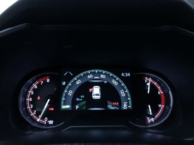 Certified 2025 Toyota RAV4 LE image 30