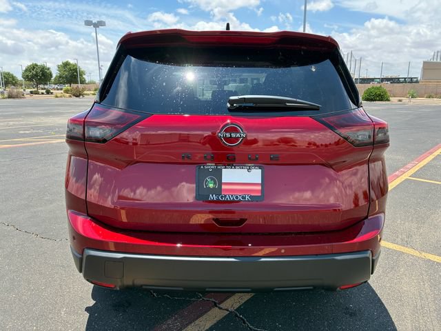 New 2026 Nissan Rogue Dark Armor FWD image 5