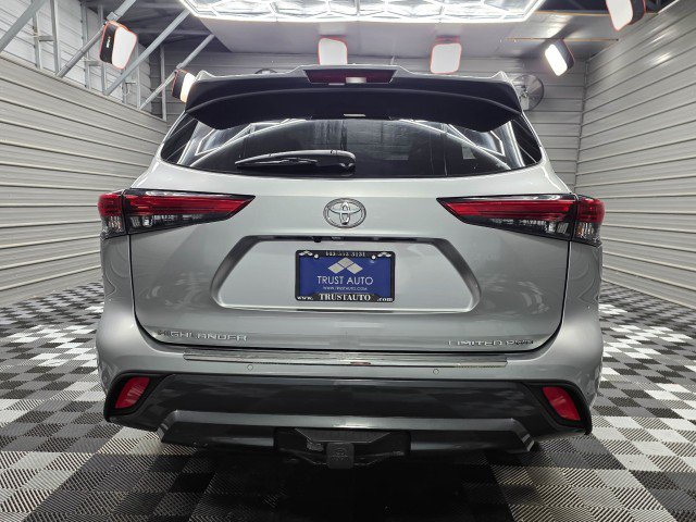 Used 2021 Toyota Highlander Limited AWD/4WD image 5