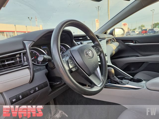 Used 2020 Toyota Camry LE FWD image 14