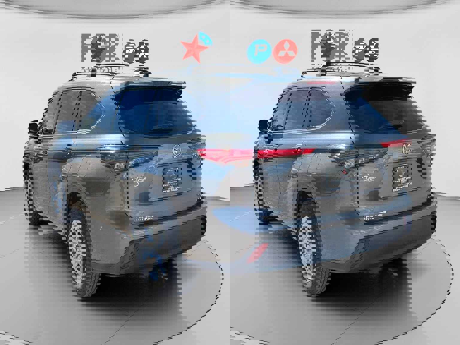 Used 2021 Toyota Highlander LE image 47