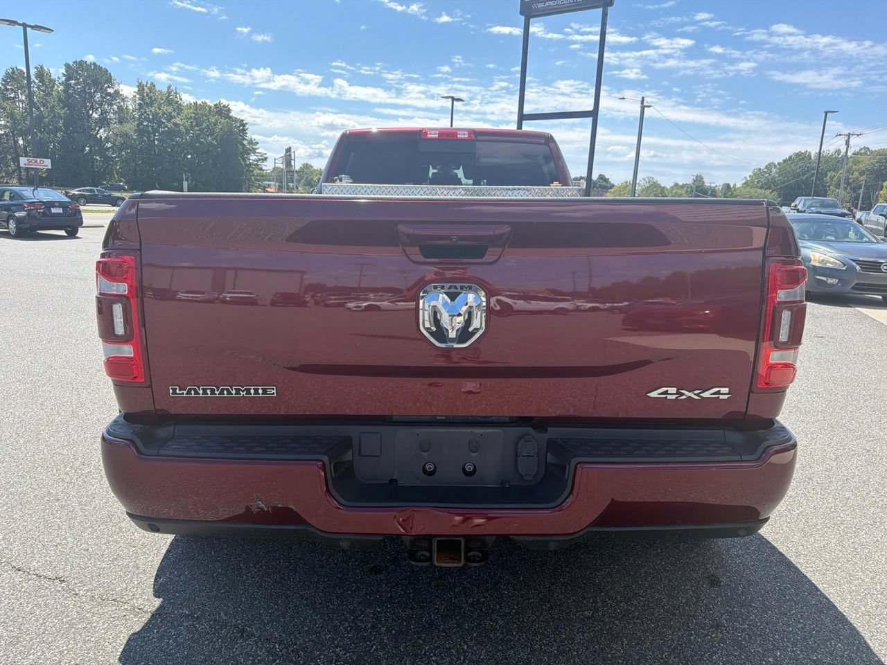 Used 2022 RAM 3500 Laramie AWD/4WD image 6