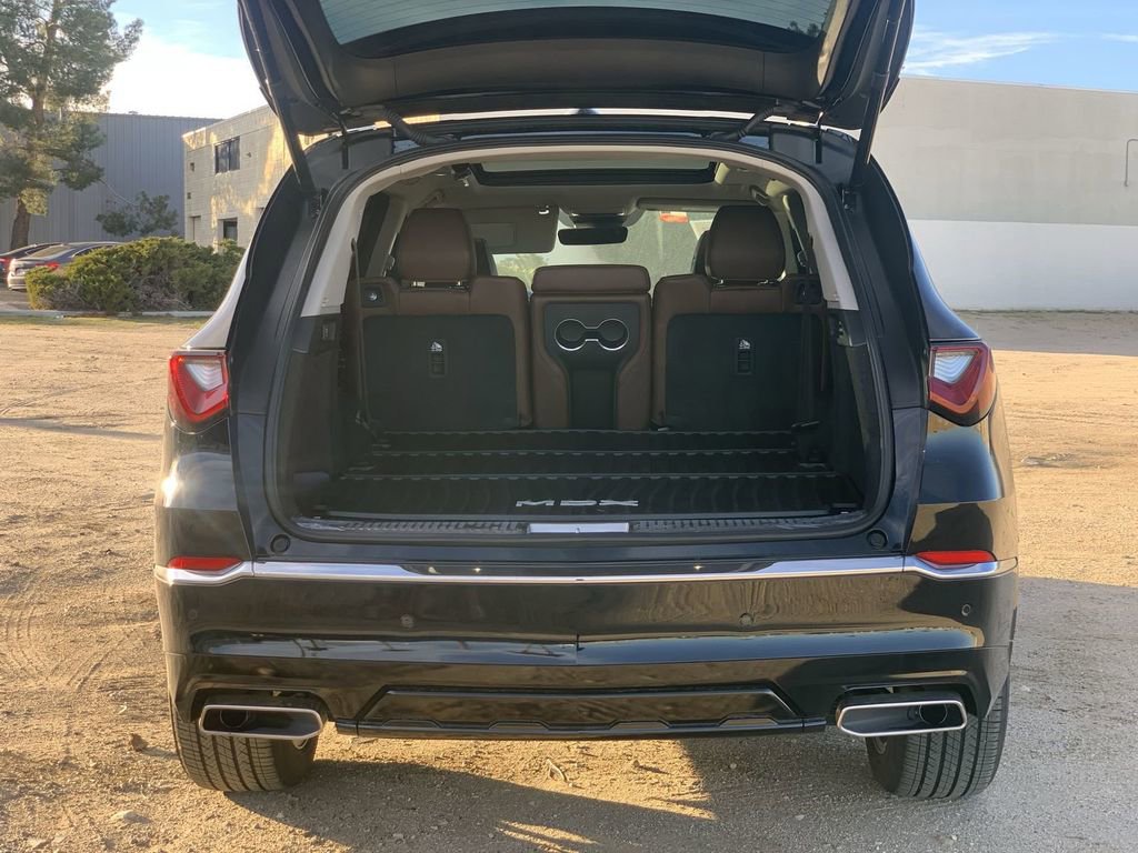 Used 2025 Acura MDX w/ Advance Package image 24