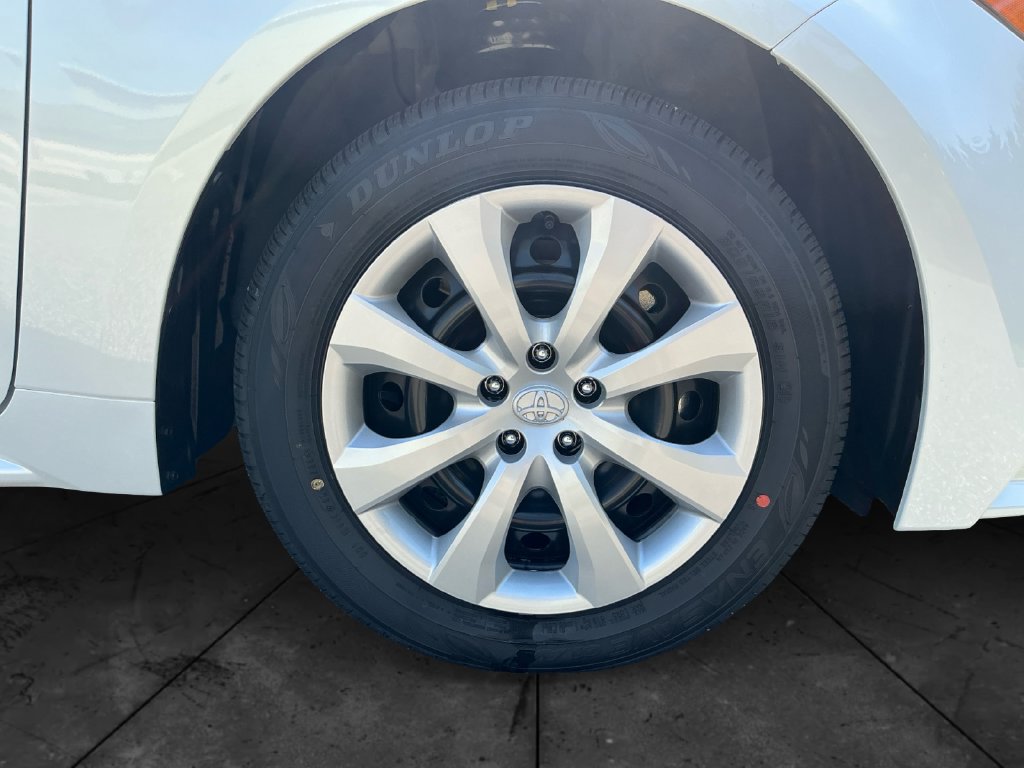 New 2026 Toyota Corolla LE FWD image 15