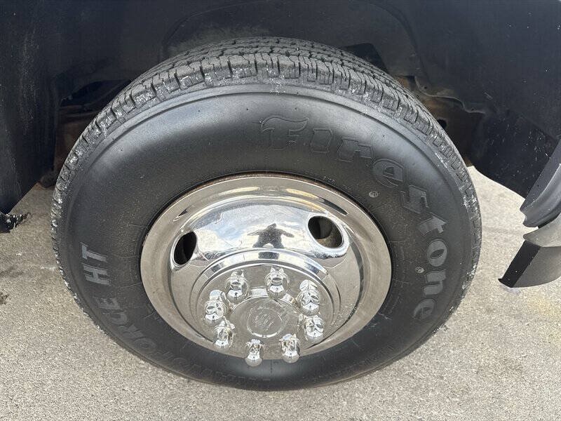 Used 1995 Chevrolet Silverado 3500 2WD Extended Cab image 16