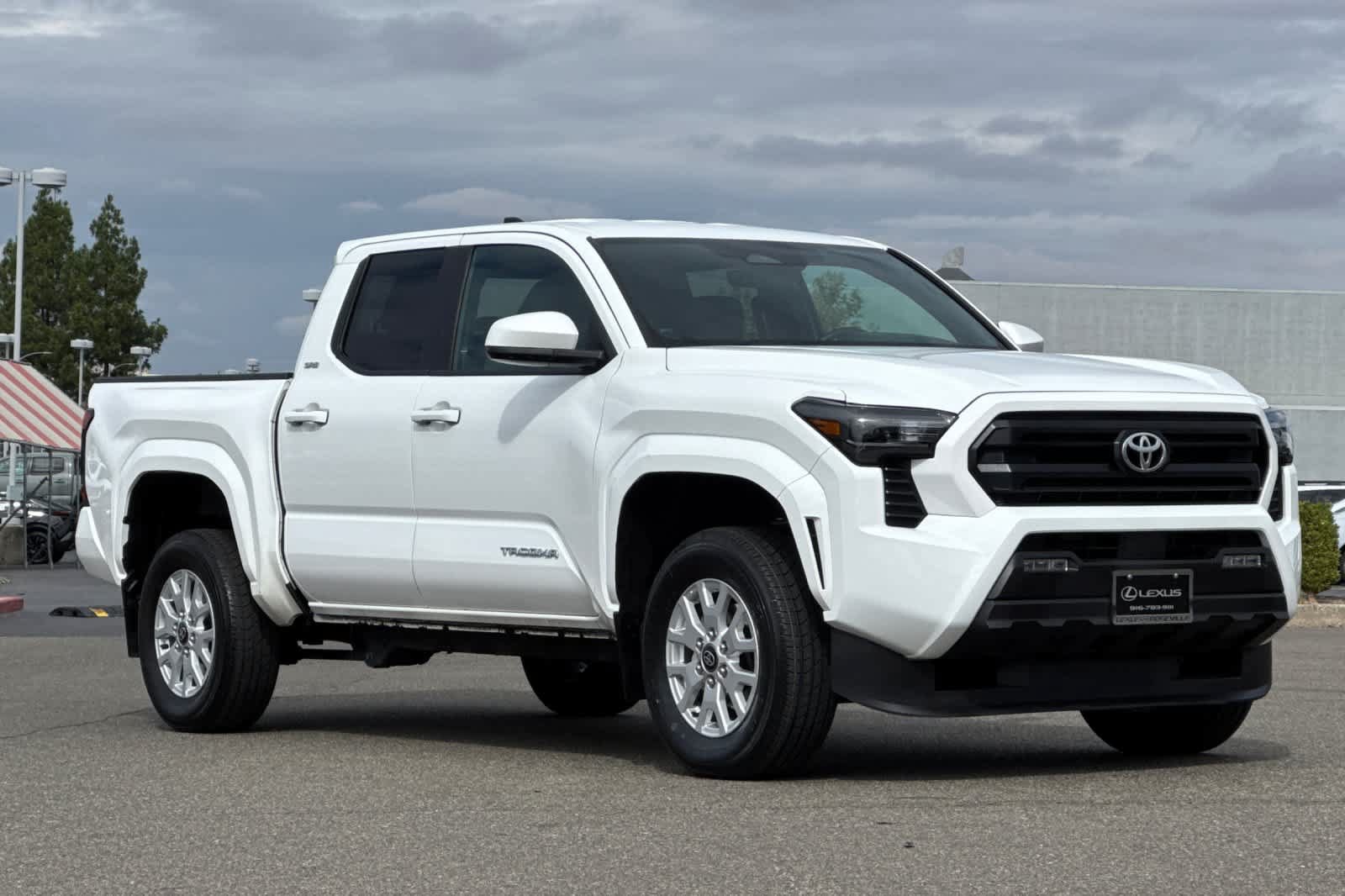 Used 2024 Toyota Tacoma SR5 RWD image 5
