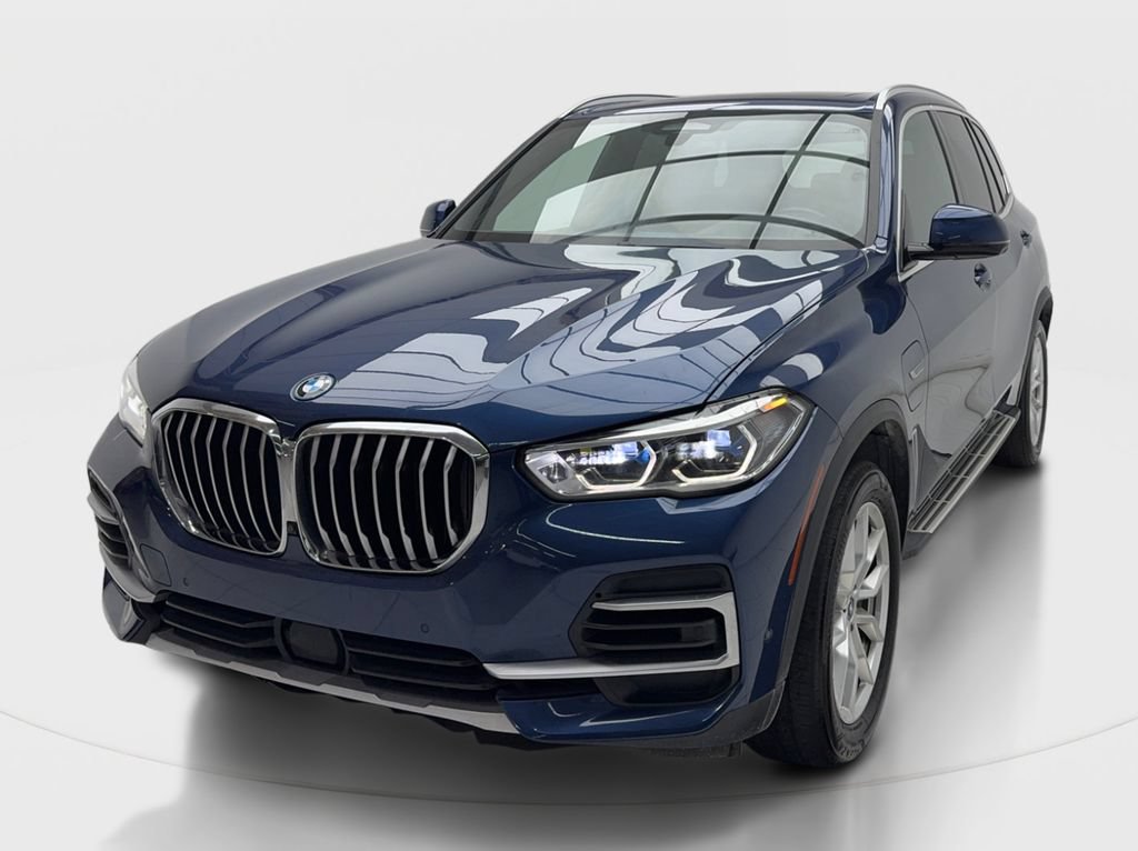 Used 2023 BMW X5 xDrive45e AWD/4WD image 4