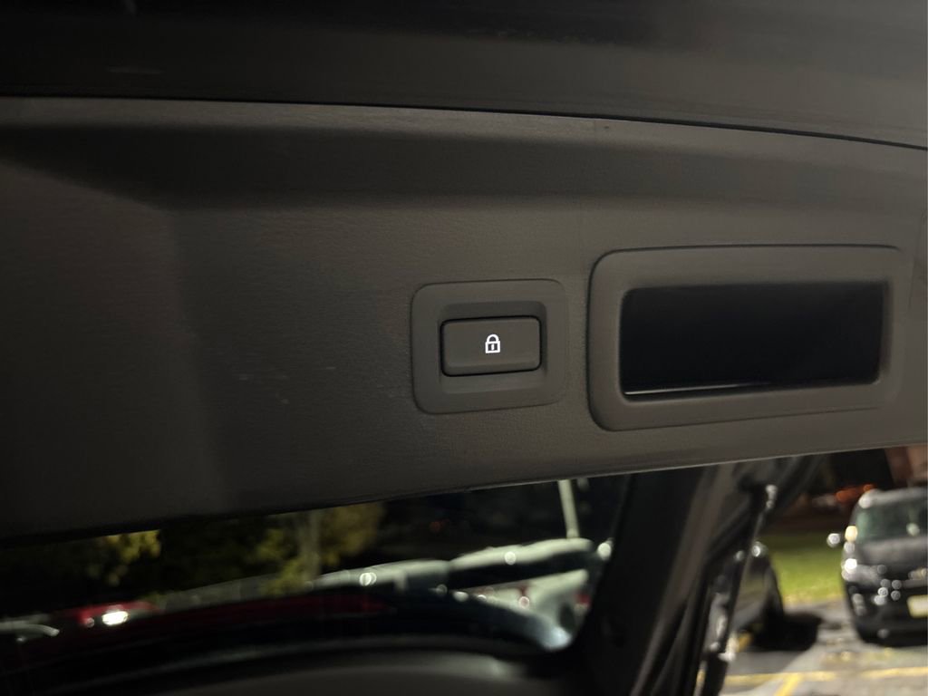 Used 2024 MAZDA CX-30 AWD 2.5 S w/ Preferred Package image 14