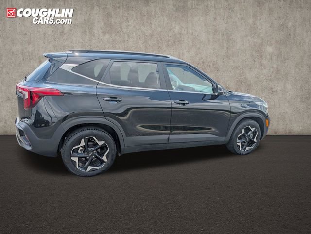 Used 2024 Kia Seltos EX FWD image 9