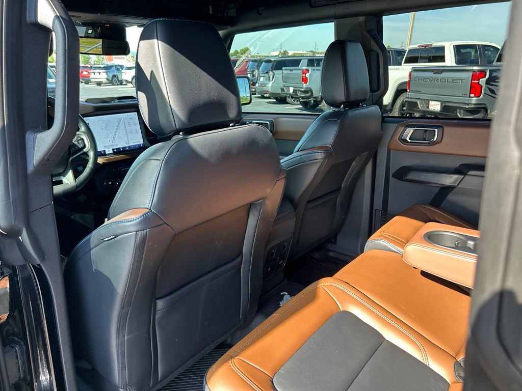 Used 2024 Ford Bronco Outer Banks AWD/4WD image 40