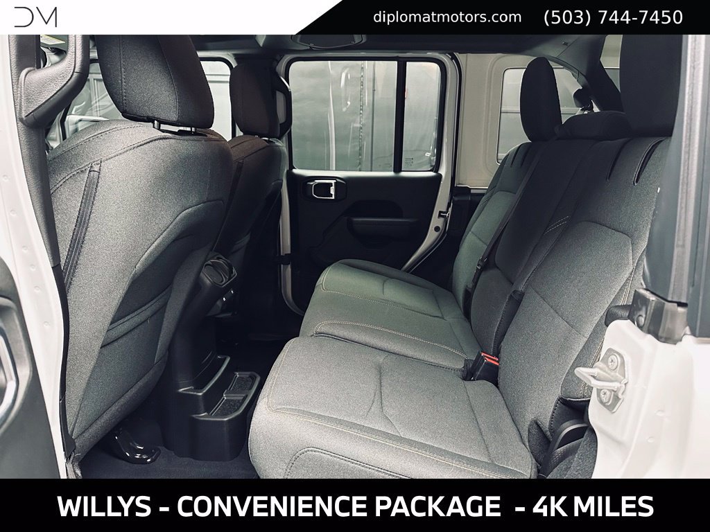 Used 2024 Jeep Wrangler Unlimited AWD/4WD image 23