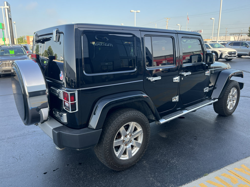 Used 2015 Jeep Wrangler Unlimited Sahara w/ Mopar Chrome Edition Group AWD/4WD image 7