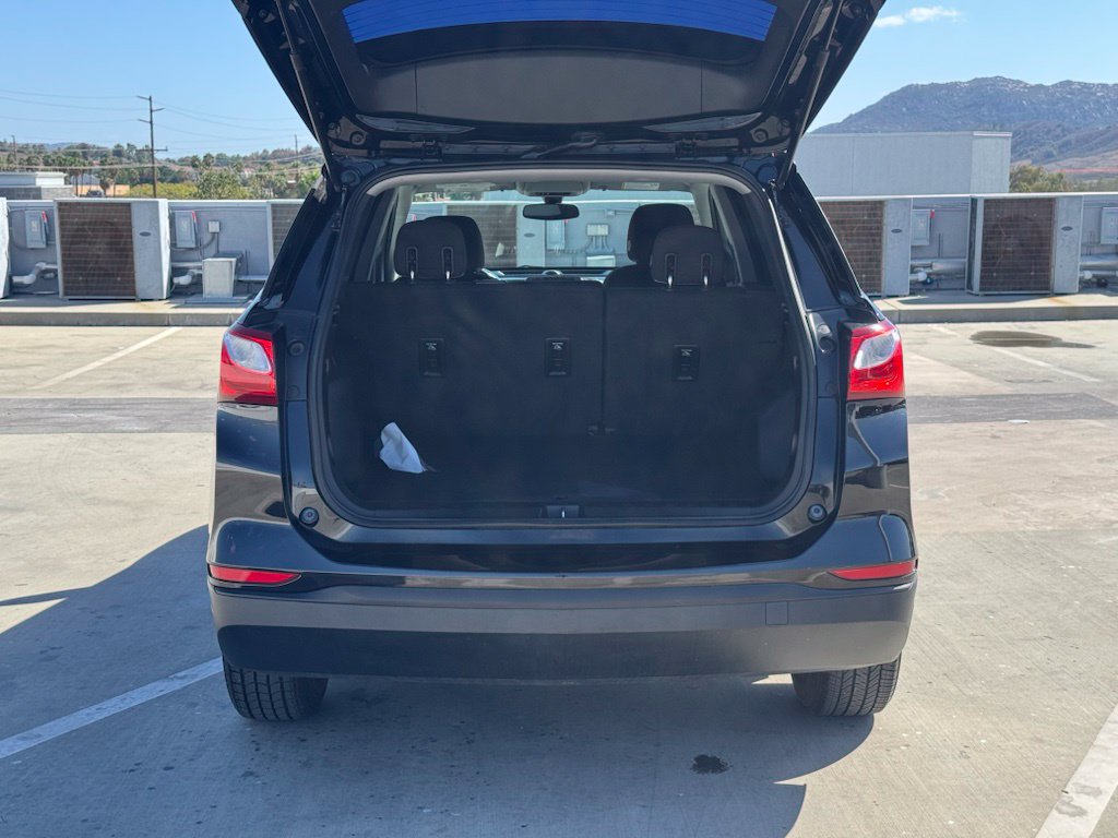 Used 2019 Chevrolet Equinox LS w/ LPO, Blackout Package FWD image 28