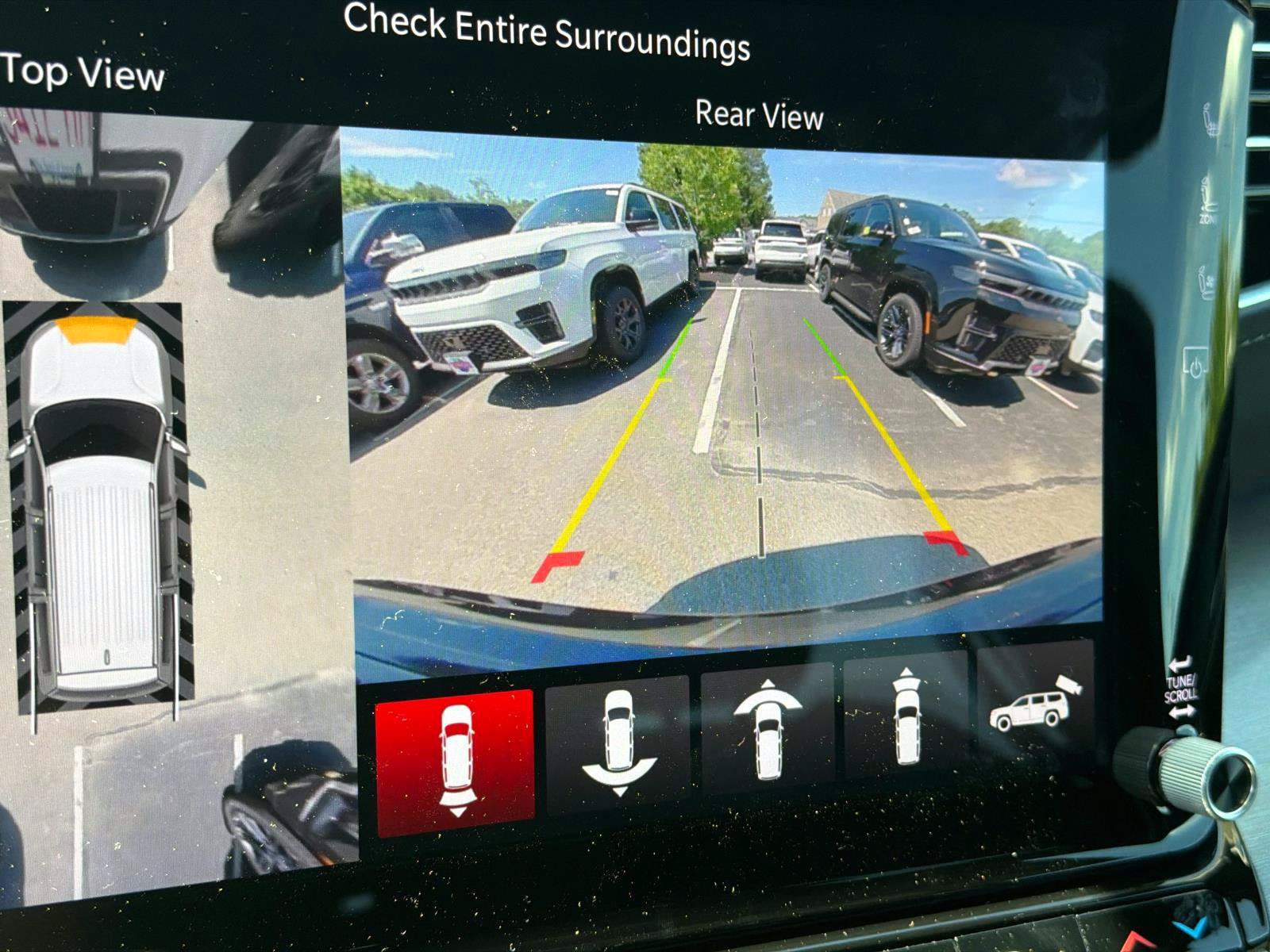New 2026 Jeep Grand Wagoneer Limited AWD/4WD image 18