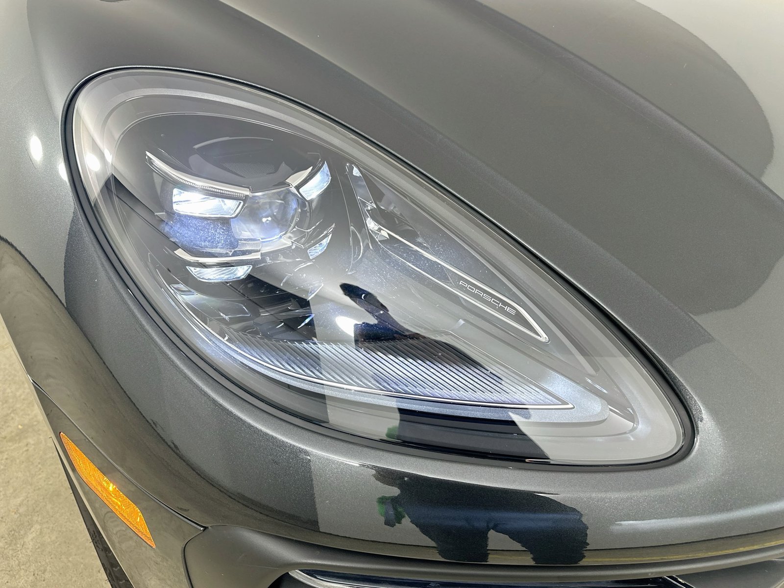 New 2026 Porsche Macan S AWD/4WD image 9
