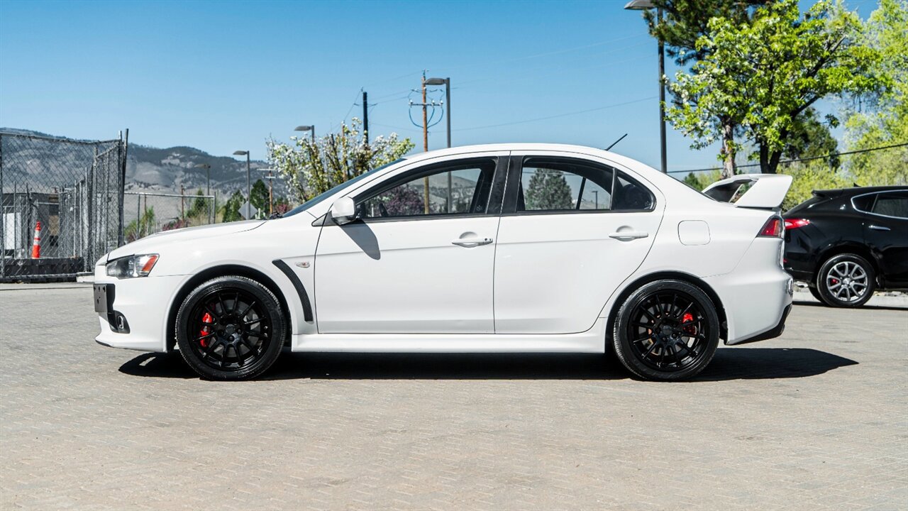 Used 2011 Mitsubishi Lancer Evolution GSR image 3