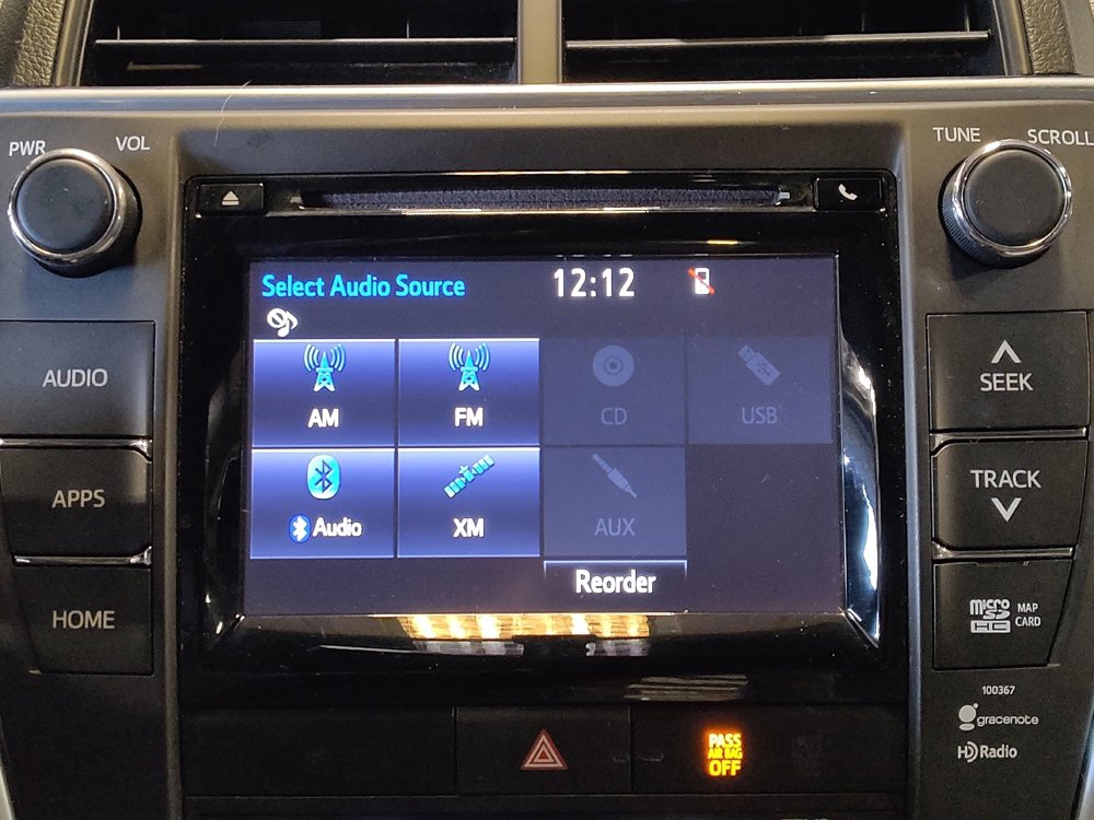 Used 2015 Toyota Camry XLE image 25