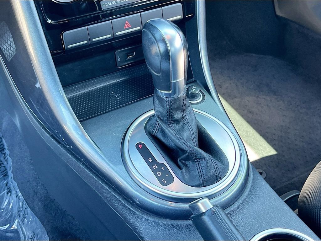 Used 2018 Volkswagen Beetle 2.0T S image 16