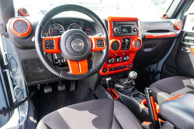 Used 2014 Jeep Wrangler Unlimited Sport w/ Quick Order Package 23S AWD/4WD image 19