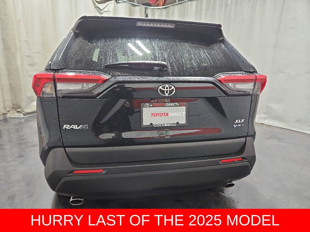 New 2025 Toyota RAV4 XLE image 7