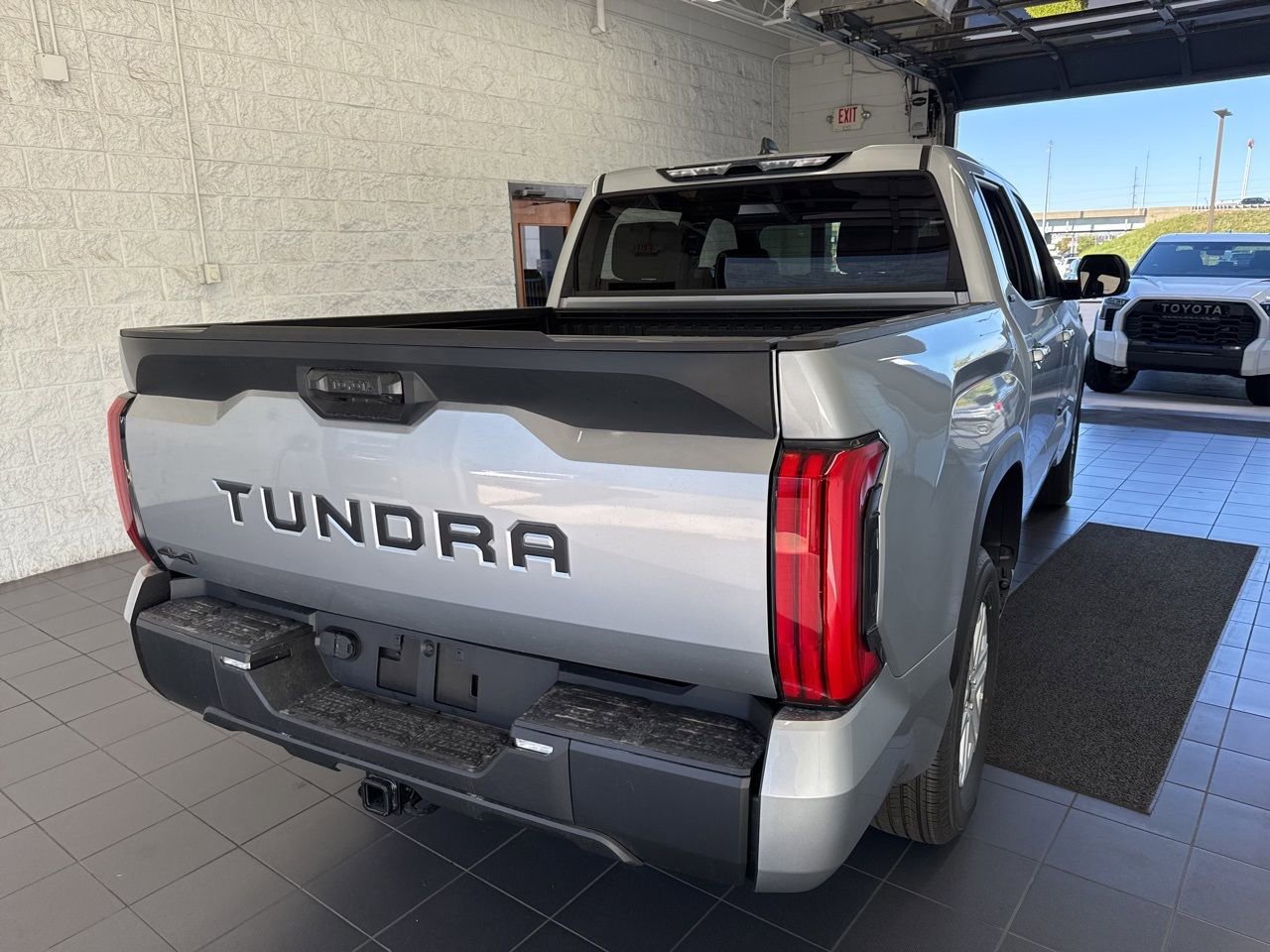 New 2026 Toyota Tundra SR5 AWD/4WD image 7