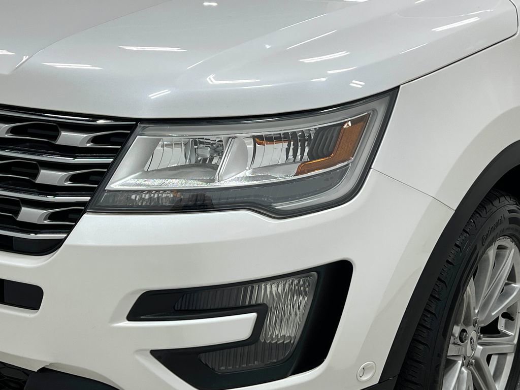 Used 2016 Ford Explorer Limited w/ Equipment Group 301A image 39