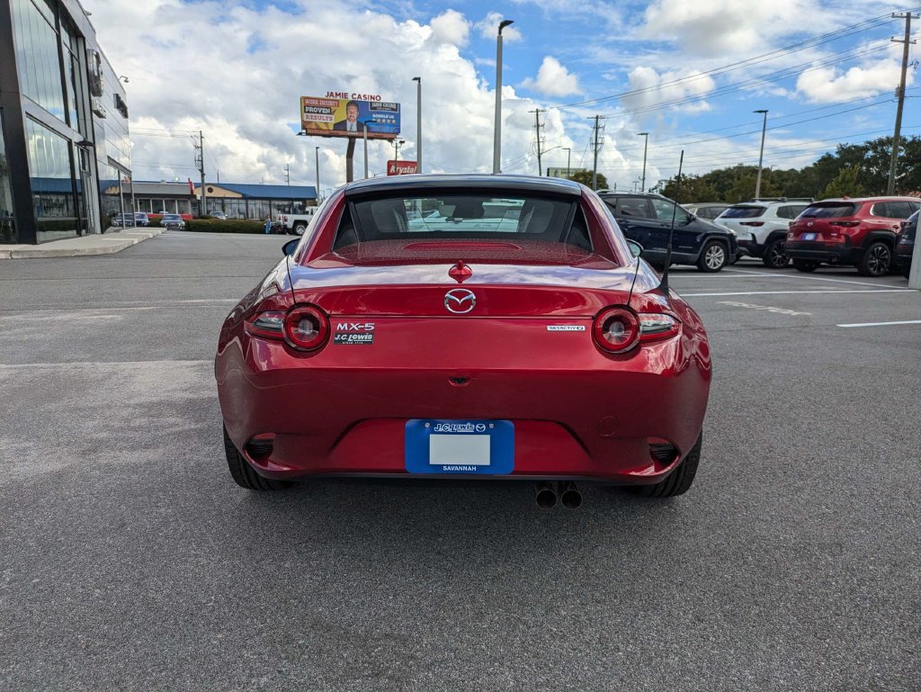 New 2026 MAZDA MX-5 Miata RF Grand Touring RWD image 5
