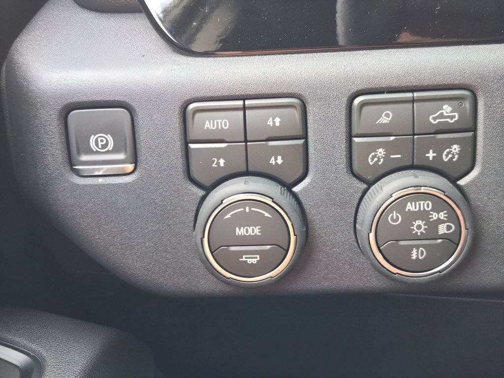 New 2026 Chevrolet Silverado 2500 LT w/ All Star Edition AWD/4WD image 31