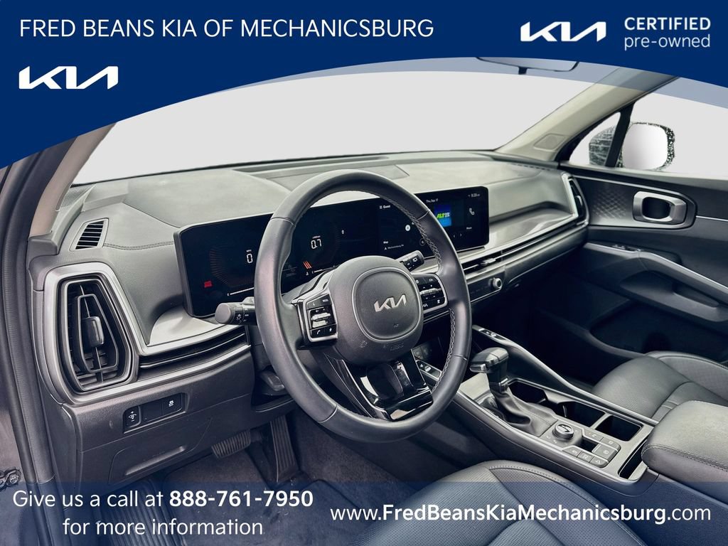 Certified 2025 Kia Sorento S AWD/4WD image 6