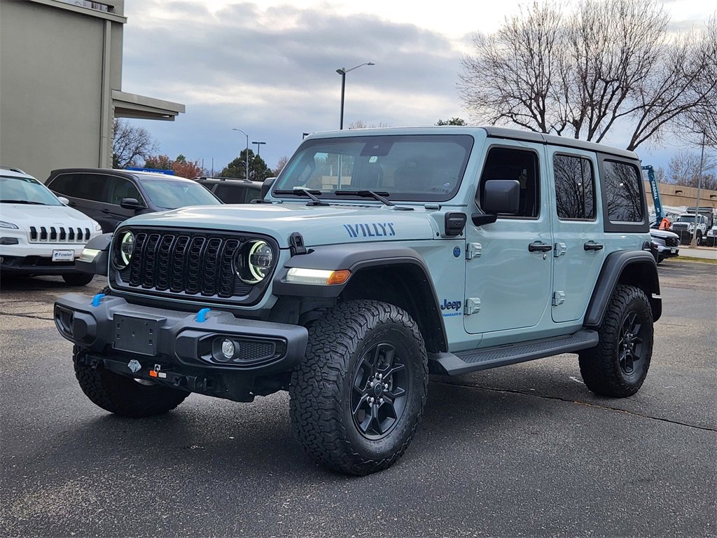 Used 2024 Jeep Wrangler Unlimited image 2