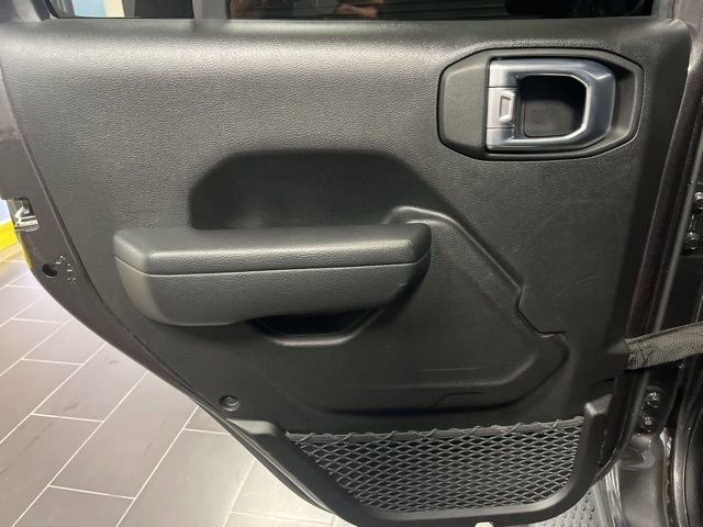 Used 2024 Jeep Wrangler Unlimited Sport image 11