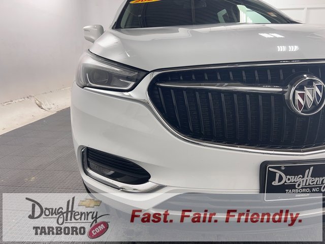Used 2020 Buick Enclave Essence image 10