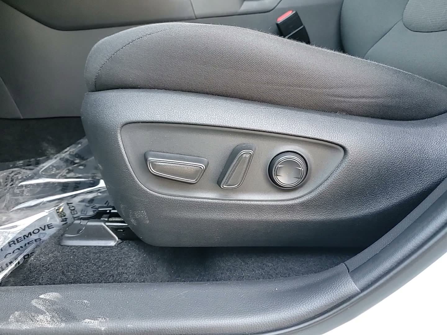 Certified 2024 Toyota RAV4 XLE image 19