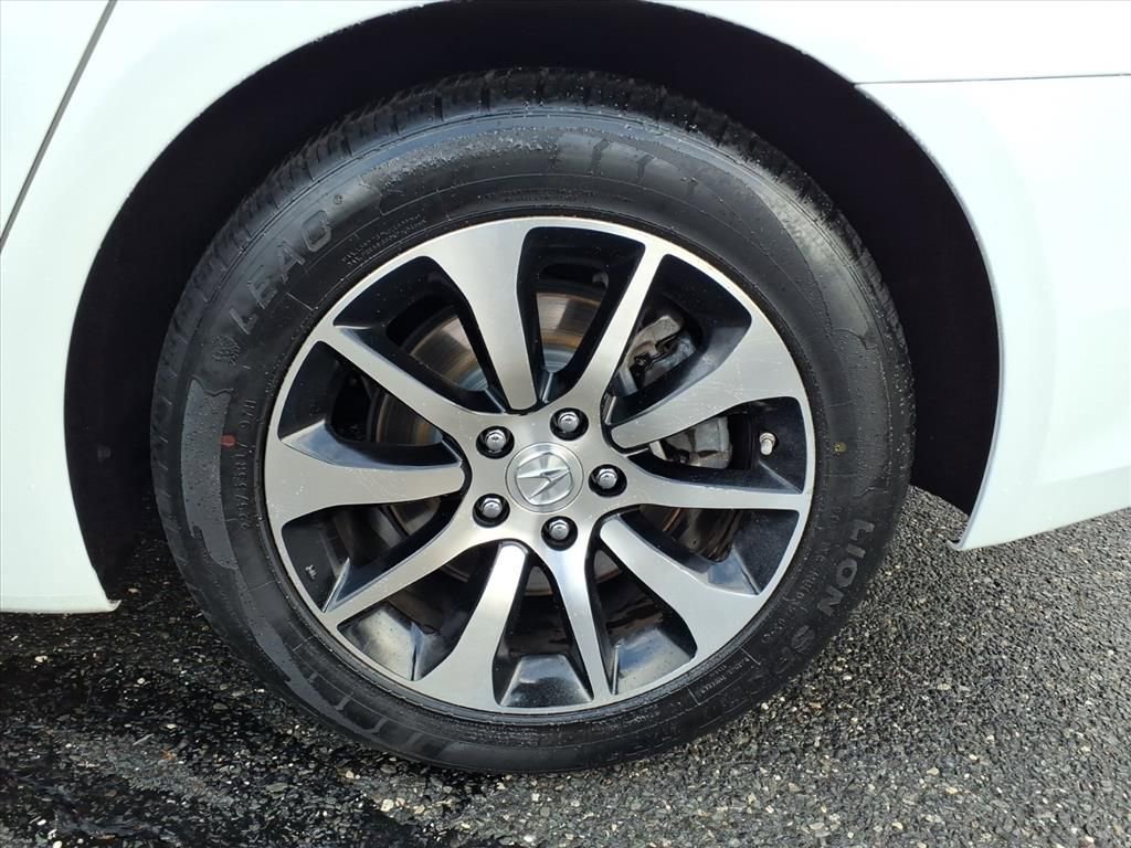 Used 2016 Acura TLX image 17