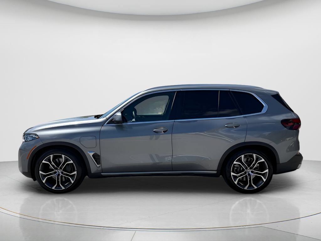 Certified 2026 BMW X5 xDrive50e AWD/4WD image 8