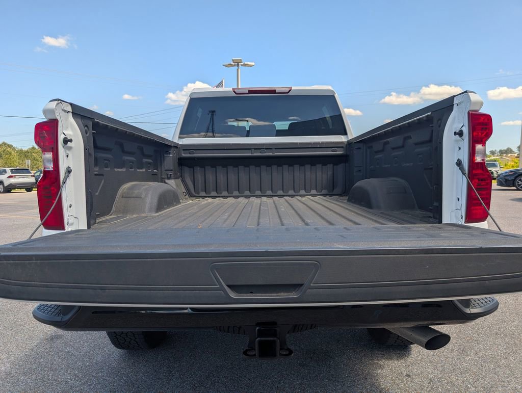 Used 2025 Chevrolet Silverado 2500 Custom w/ Custom Value Package image 32