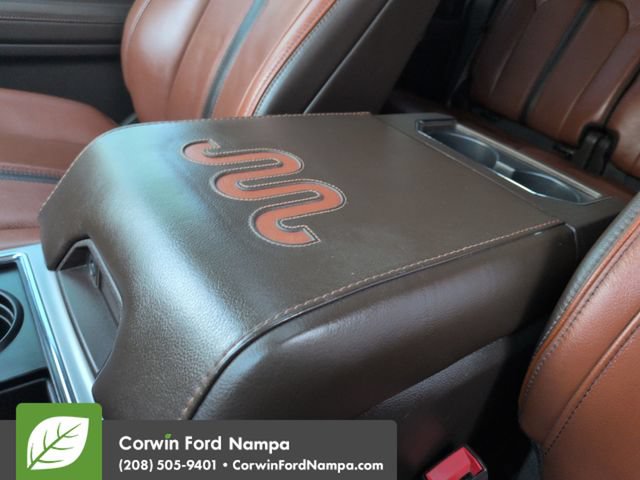 Used 2022 Ford F350 King Ranch AWD/4WD image 19