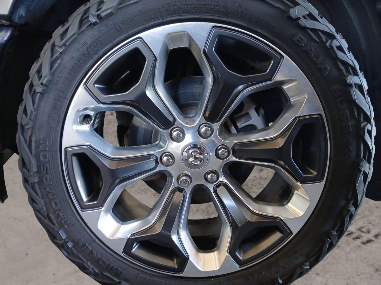 Used 2020 RAM 1500 Limited image 14