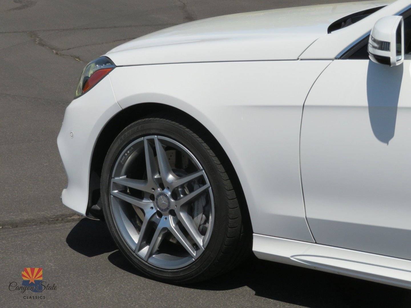 Used 2014 Mercedes-Benz E 550 4MATIC Sedan image 13
