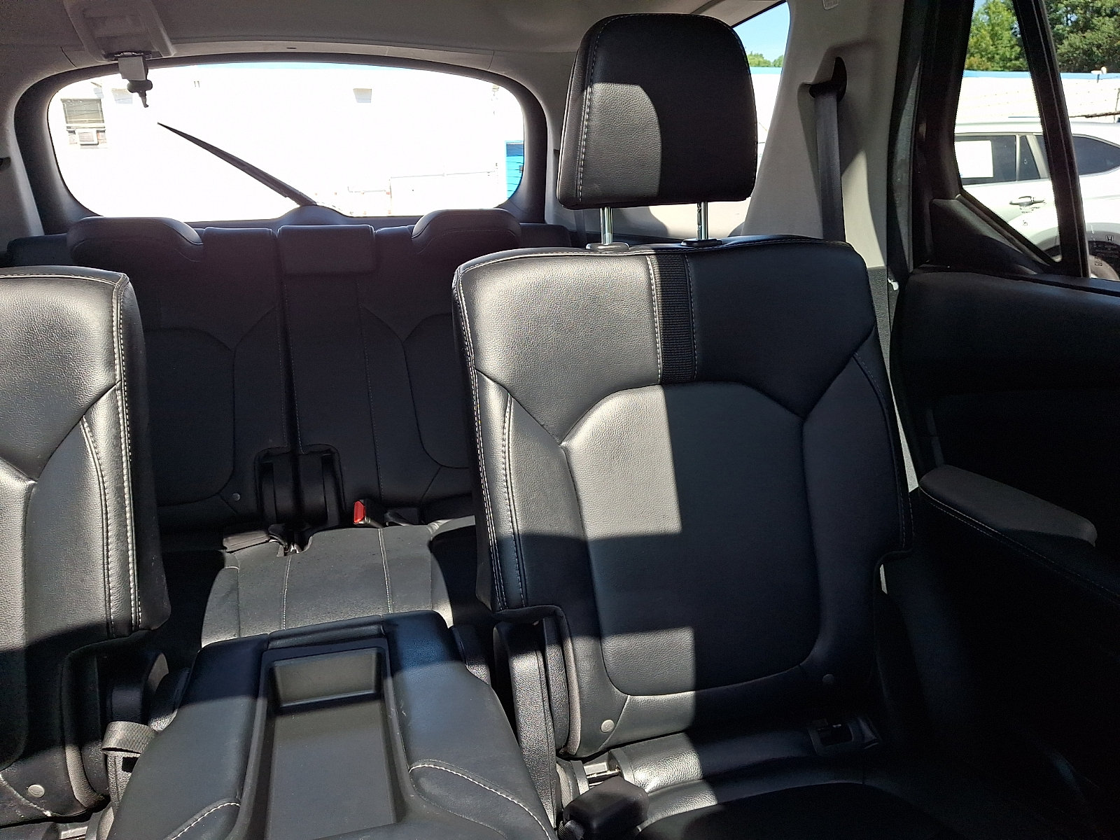 Certified 2025 Honda Pilot Touring image 20