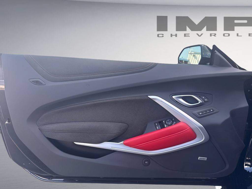Used 2023 Chevrolet Camaro ZL1 RWD image 26