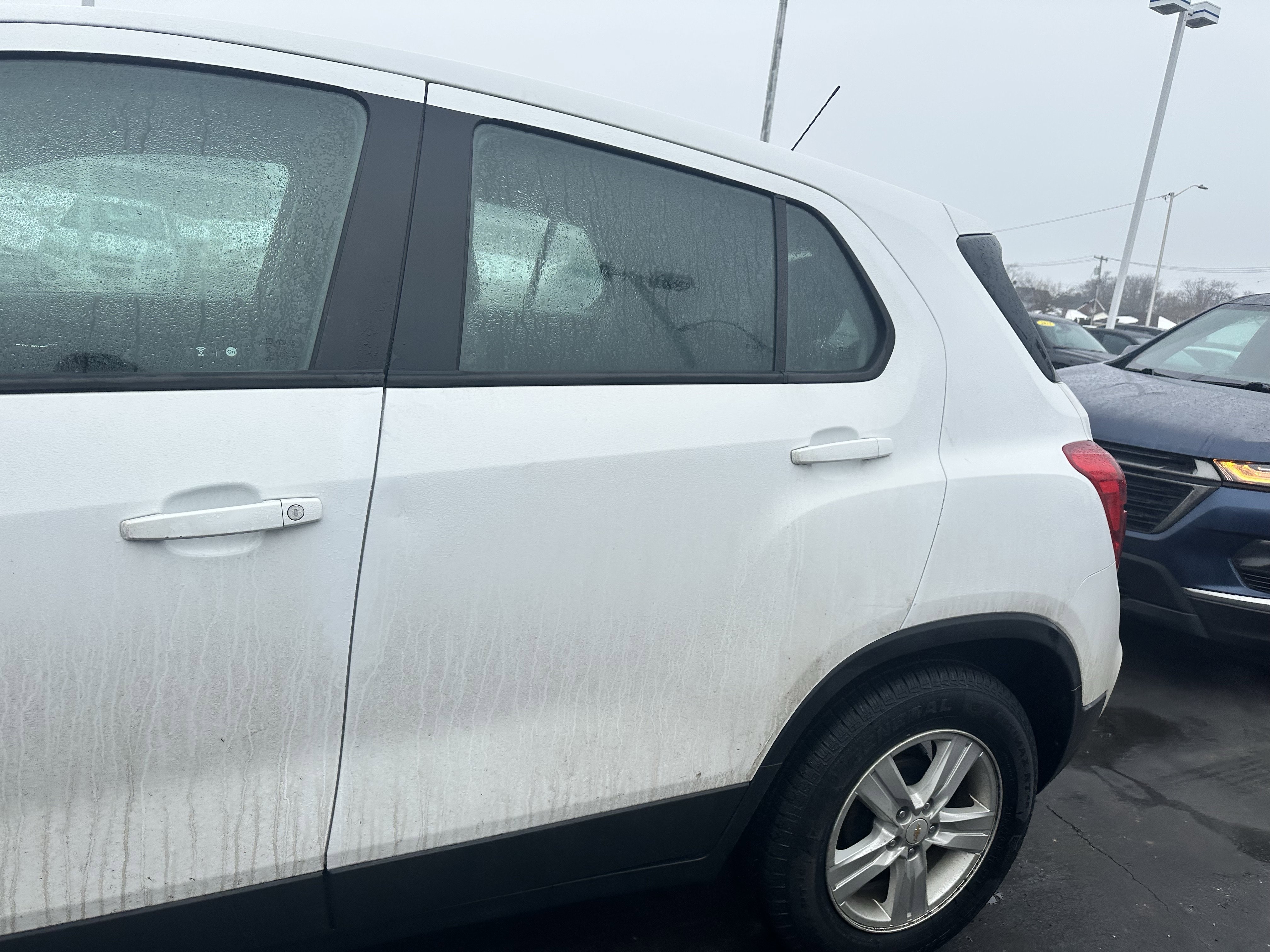 Used 2021 Chevrolet Trax LS image 5