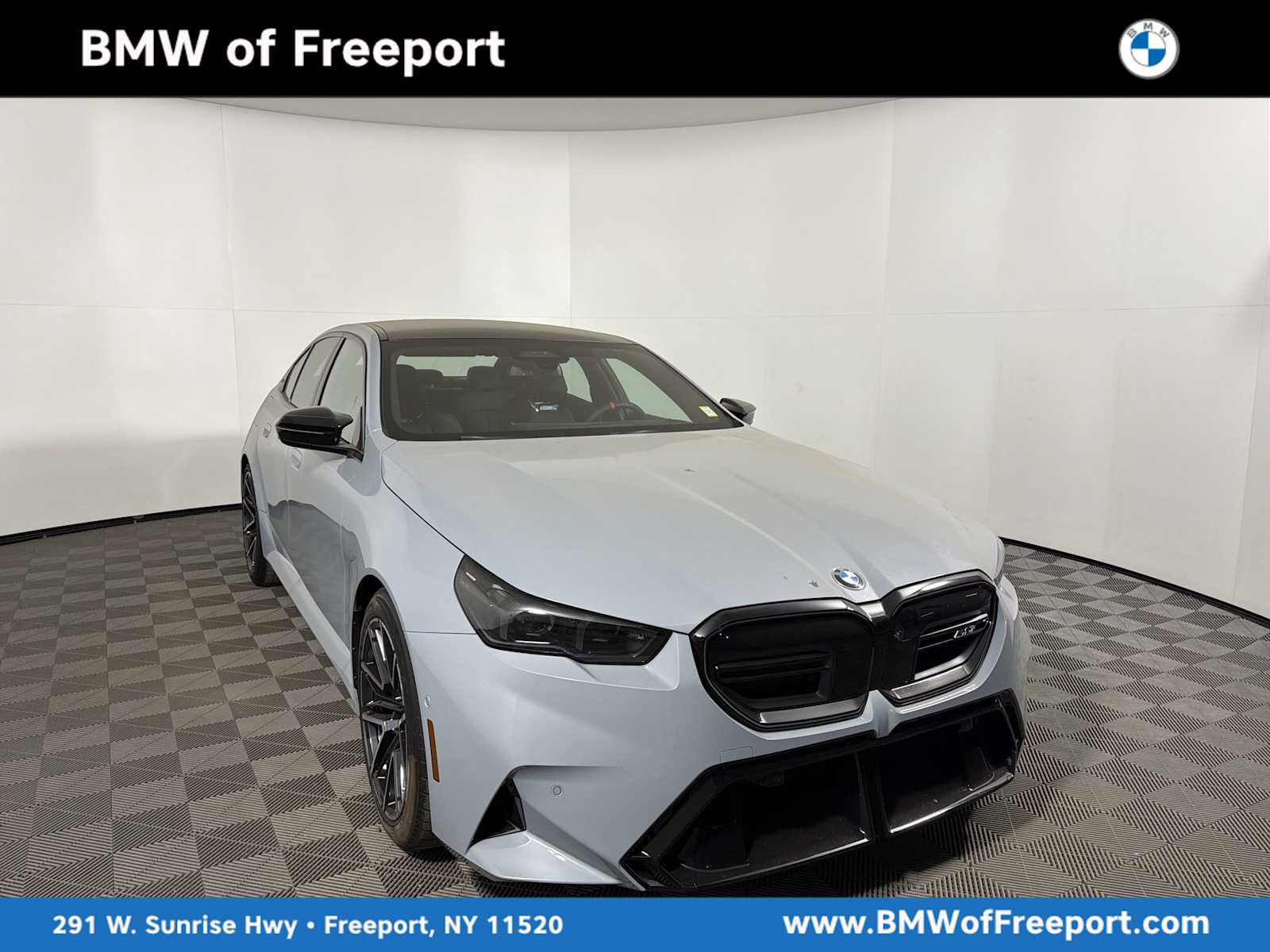 New 2026 BMW M5 w/ Executive Package