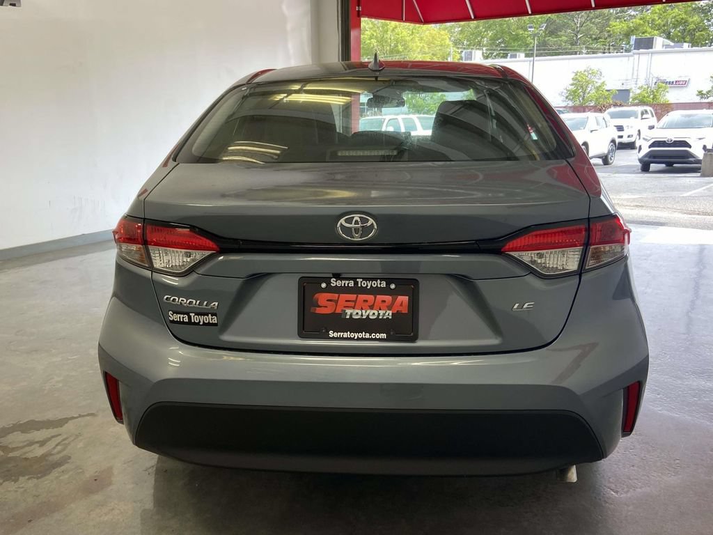Used 2026 Toyota Corolla LE FWD image 4