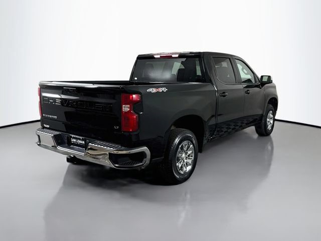 Used 2025 Chevrolet Silverado 1500 LT AWD/4WD image 7