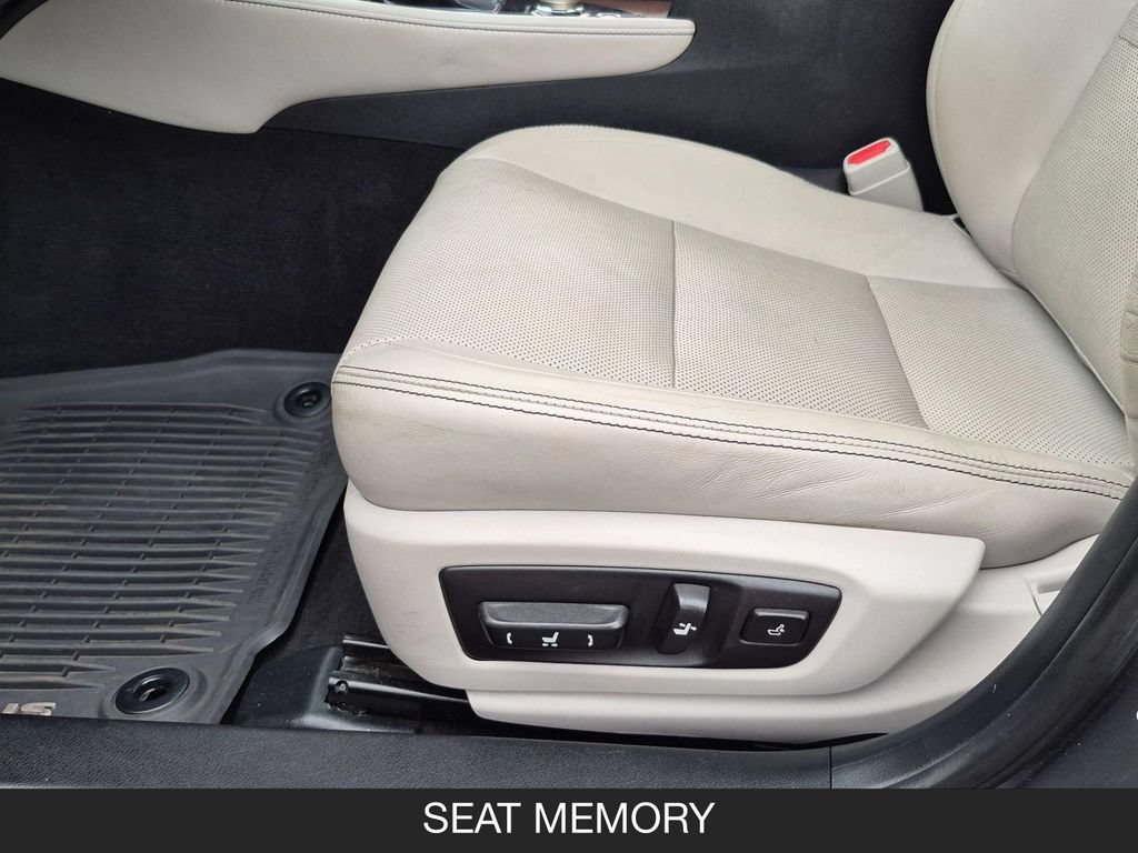 Used 2015 Lexus GS 350 w/ Premium Package RWD image 15