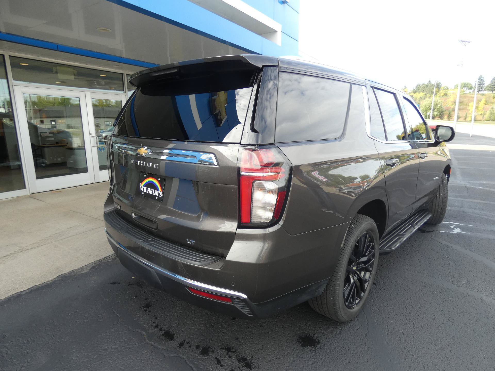 Used 2021 Chevrolet Tahoe LT AWD/4WD image 3